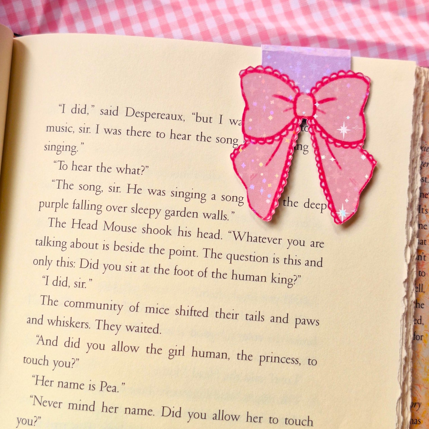 holographic lace bow magnetic bookmark
